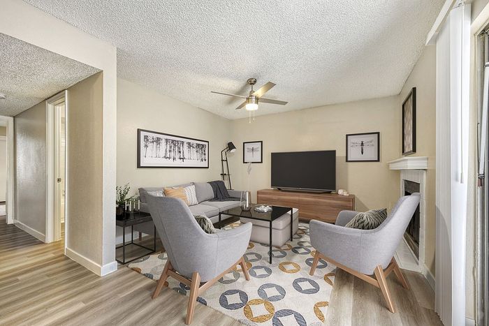 B2 Diamond - 2 Bed 2 Bath