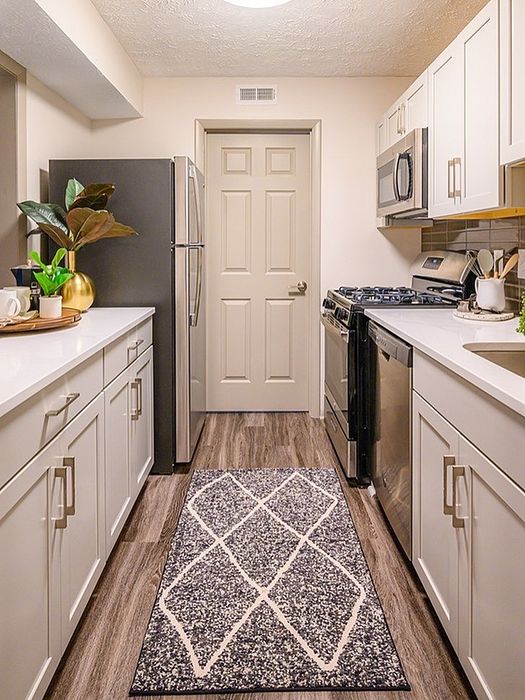 Rise Bluestone Interior