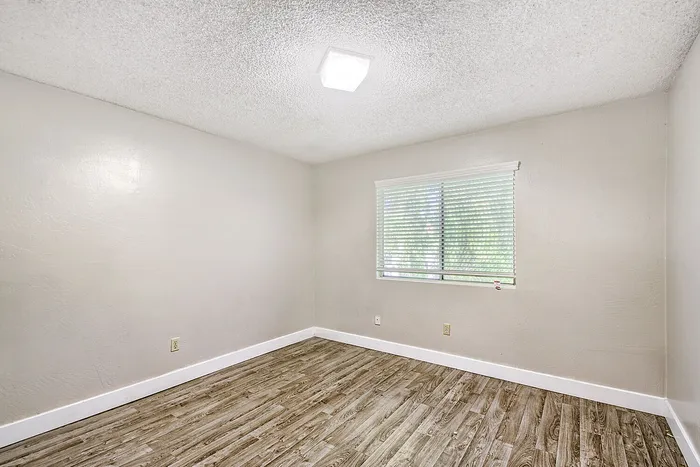 B1 Classic - 2 Bed 1 Bath
