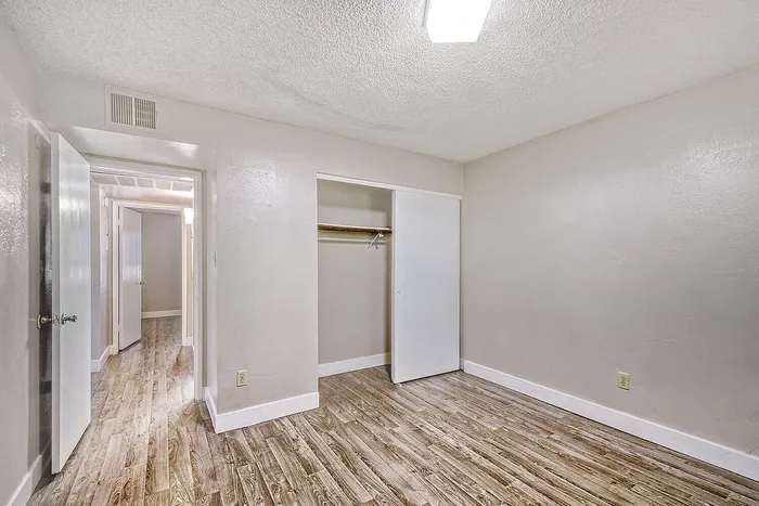 B1 Classic - 2 Bed 1 Bath