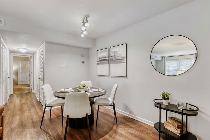 B2 Classic - 2 Bed 2 Bath
