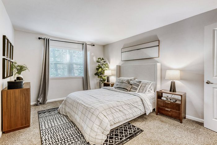 B2 Classic - 2 Bed 2 Bath
