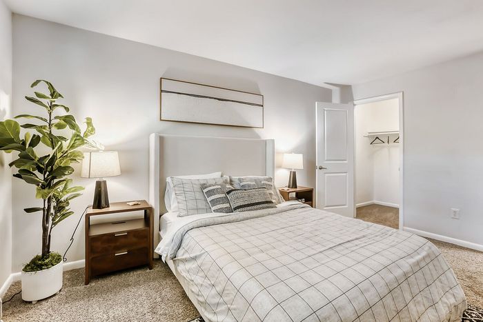 B2 Classic - 2 Bed 2 Bath