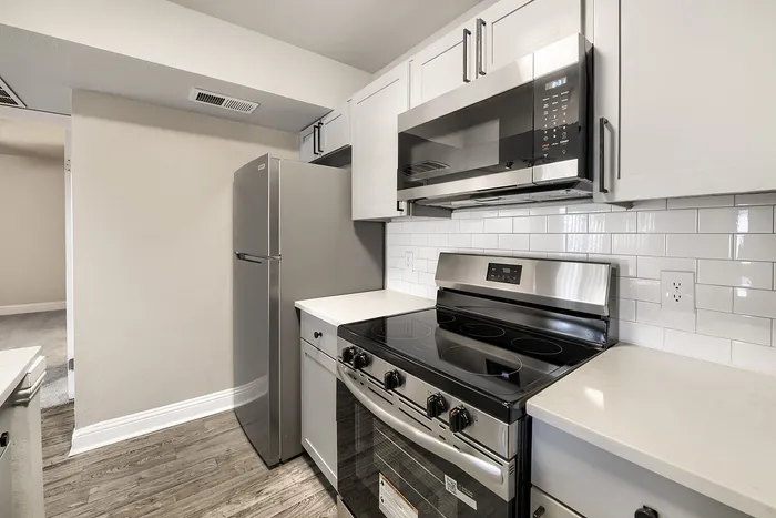 A1 Gold - 1 Bed 1 Bath