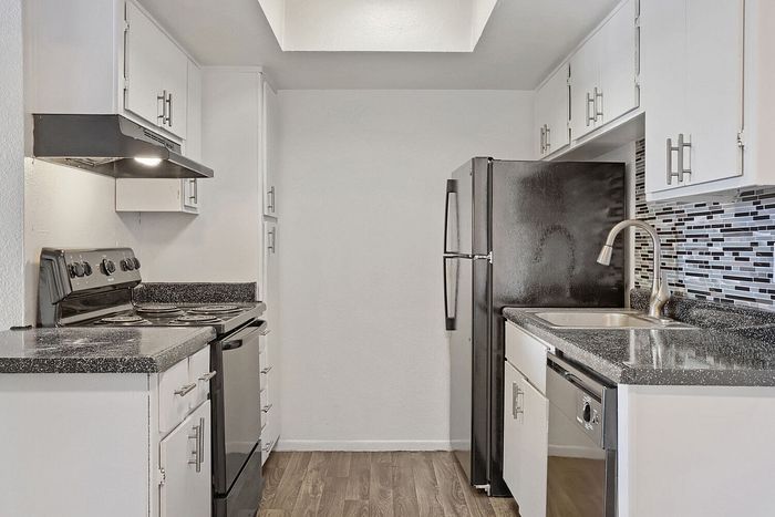 B1 Bronze - 2 Bed 2 Bath