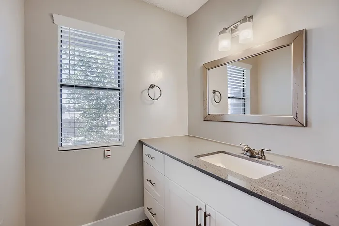 B2 Platinum - 2 Bed 2 Bath