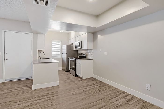 B2 Platinum - 2 Bed 2 Bath