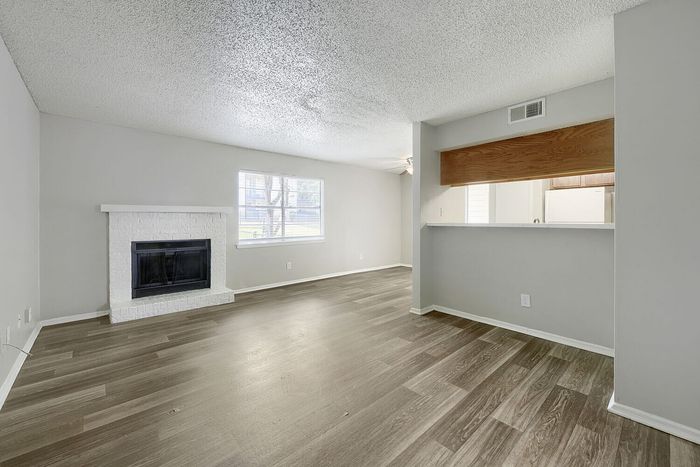 B1 Classic - 2 Bed 2 Bath