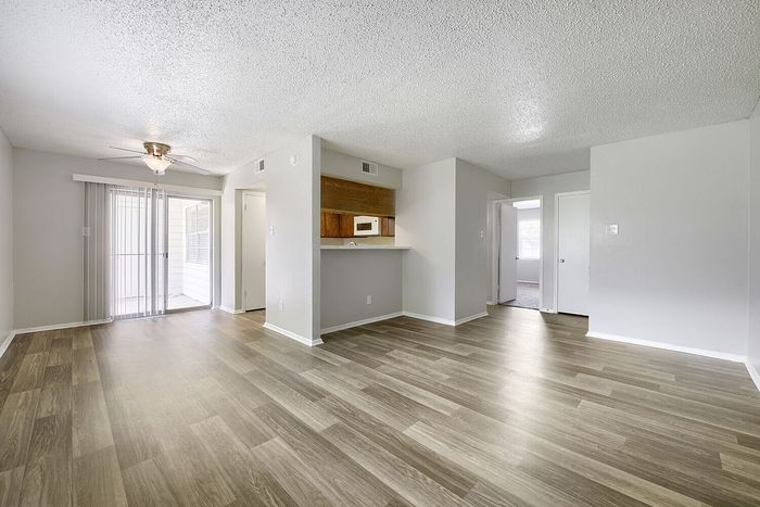 B1 Classic - 2 Bed 2 Bath