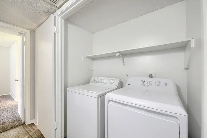 B1 Classic - 2 Bed 2 Bath