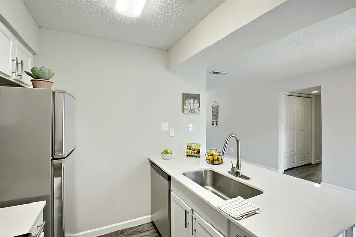 B2 Silver - 2 Bed 2 Bath