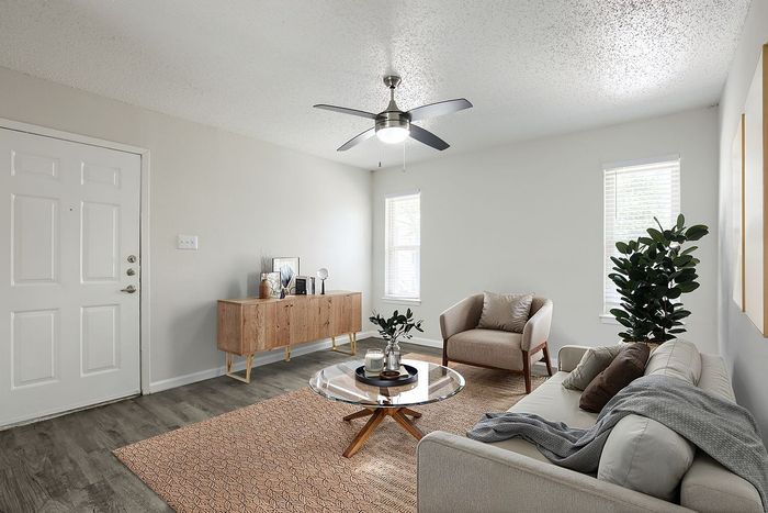B2 Silver - 2 Bed 2 Bath