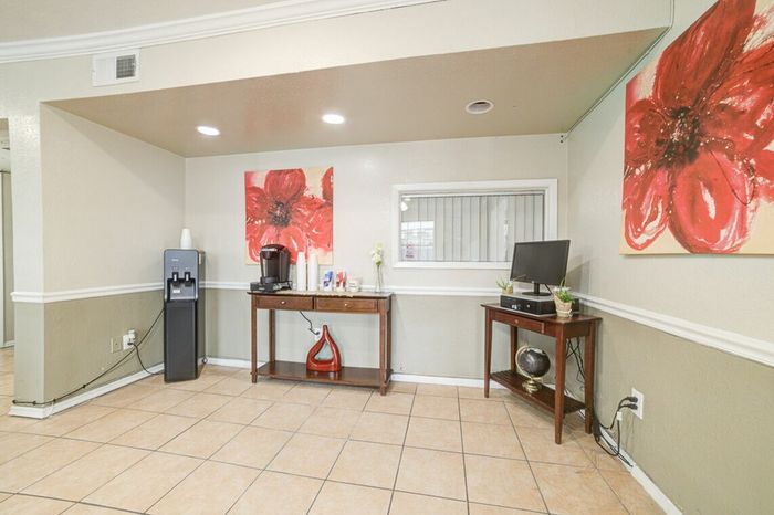 Ashford_StCloud_Interior3