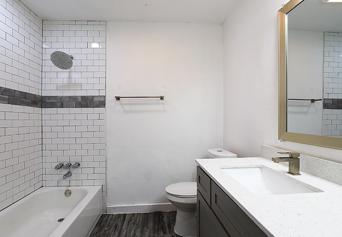 Ashford Cameron Grove Bathroom