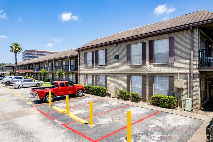 Ashford_Westchase_BuildingPhoto (13)