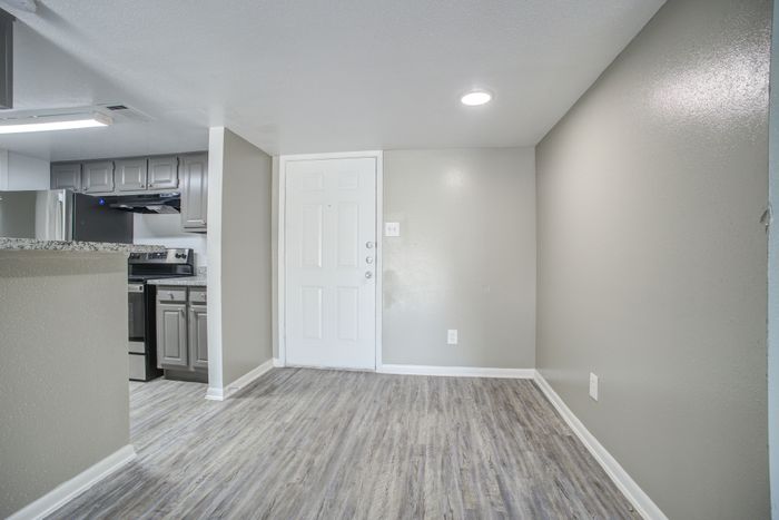 Ashford Santa Ana Interior2