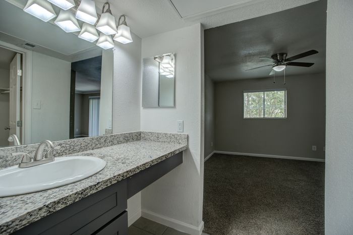 Ashford Santa Ana Interior6