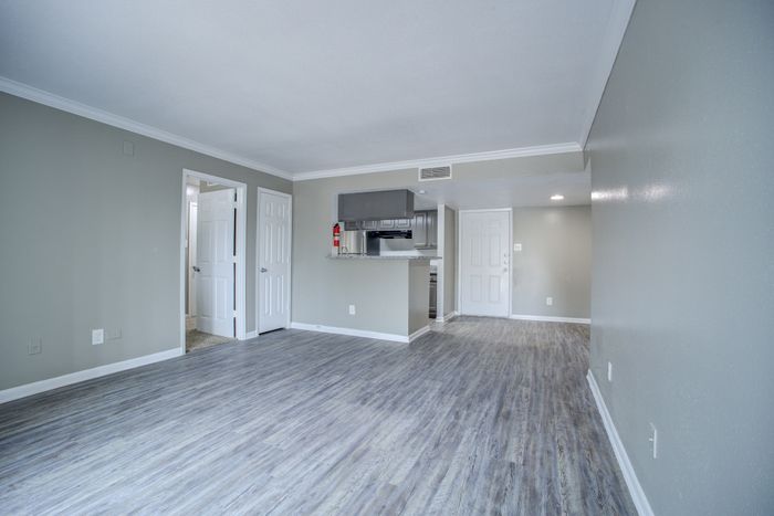Ashford Santa Ana Interior13