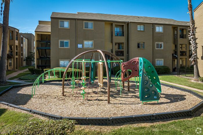 Ashford Santa Ana Play Ground