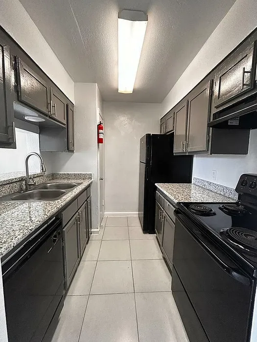 Ashford Casa Serena - Kitchen