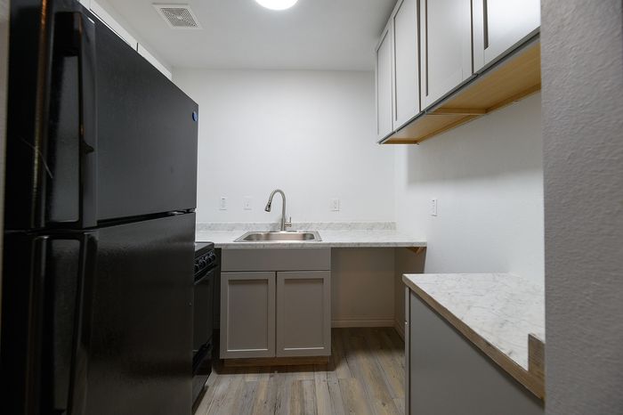 Ashford Odessa Square Kitchen