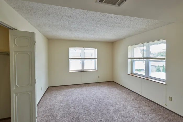 2 Bedroom Office