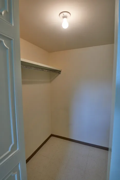 2 Bedroom Master Closet