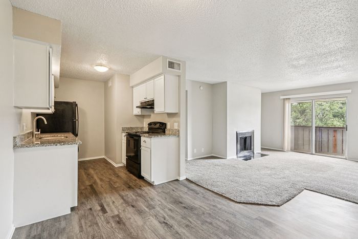 A1 - 1BD, 1BA - 707SF - Living Room/Kitchen/Dining Room