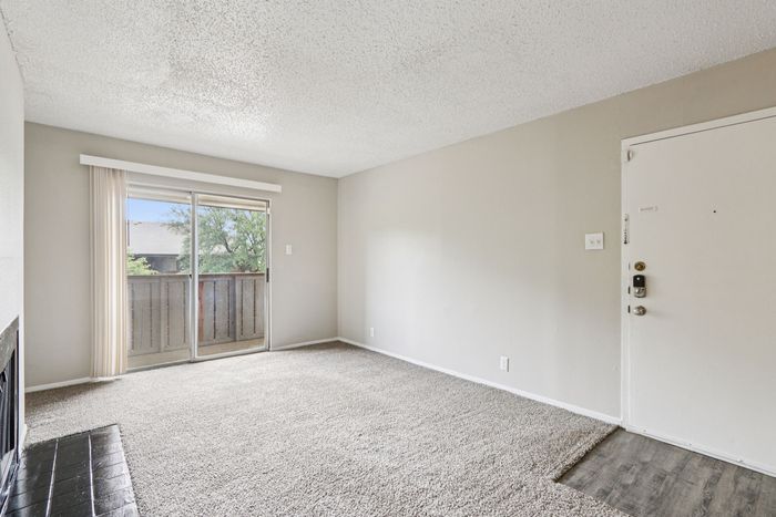 A1 - 1BD, 1BA - 707SF - Living Room