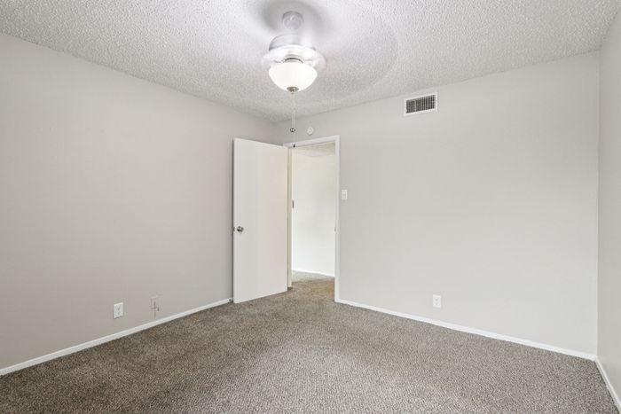 A1 - 1BD, 1BA - 707SF - Bedroom