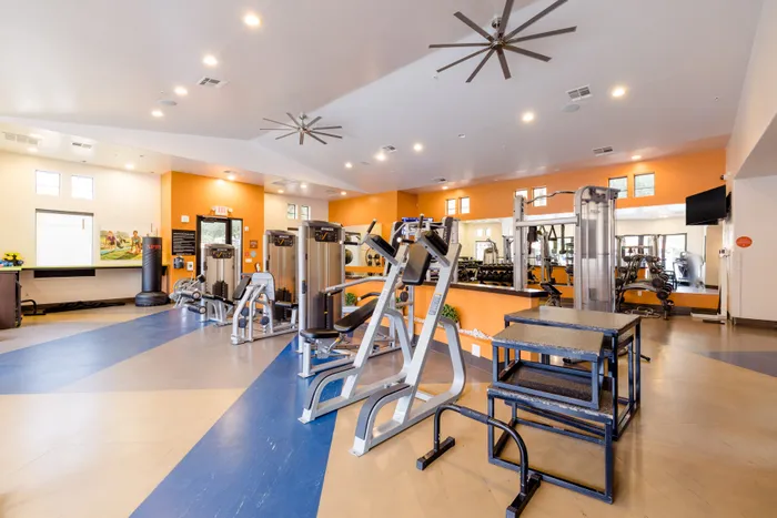 24/7 Fitness Center
