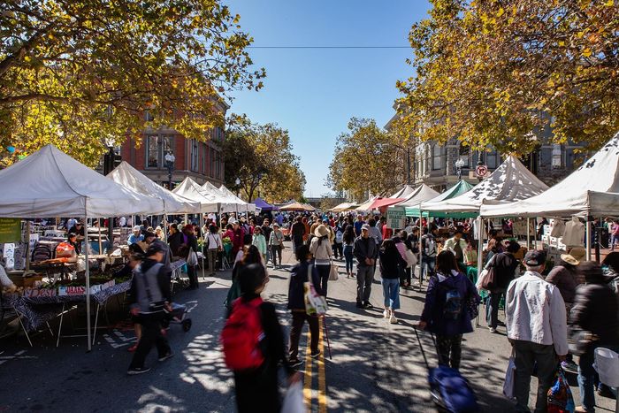 farmers market