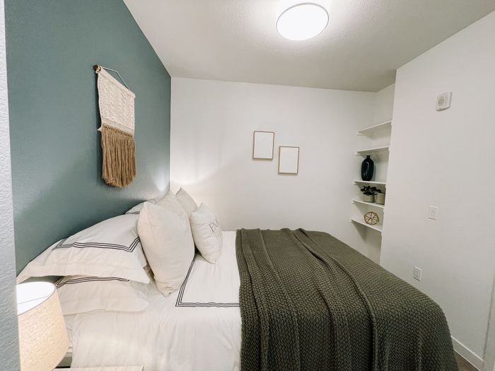 Colfax style unit bedroom with open shelving