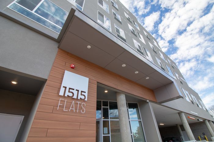 1515 Flats entrance