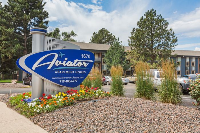 Leasing Center