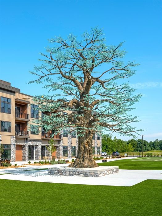 Parkville Flats Courtyard