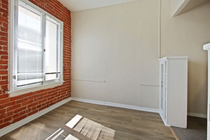 Ancelle Apartments - Studio Dining