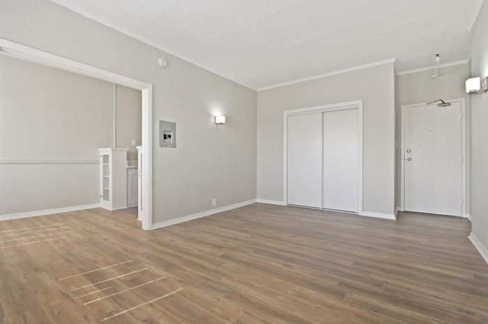 Ancelle Apartments - Studio