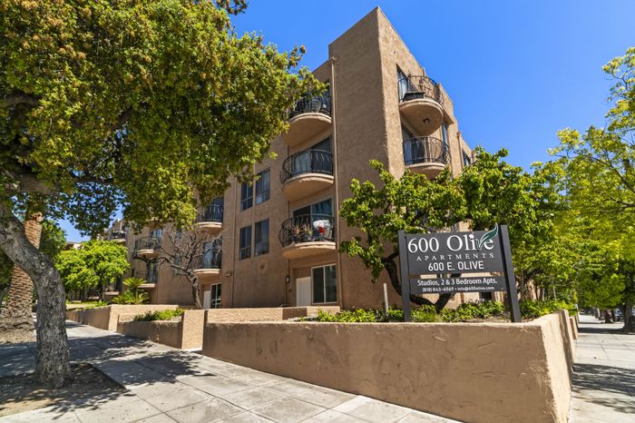 600 Olive Apartments