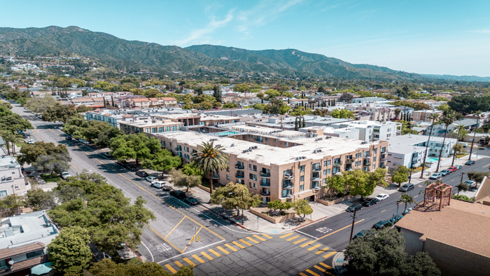 600 Olive Apartments