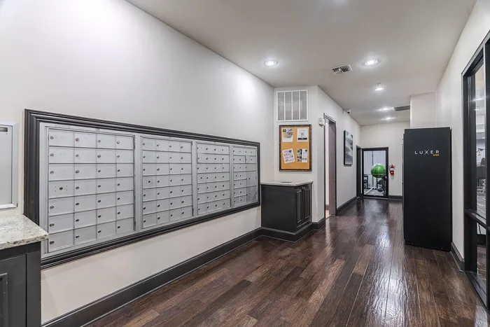 Vines at Turtle Creek- Mail Room
