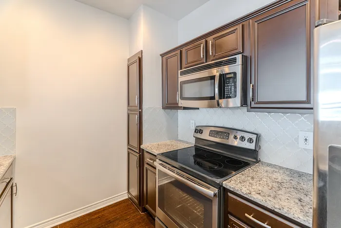 Vines at Turtle Creek - A8 Kitchen