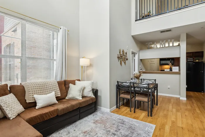 4BR/4BA Townhome Standard Downstairs Living Space