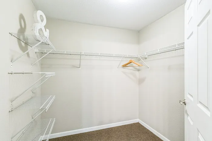4BR/4BA Townhome Standard Walk-In Closet