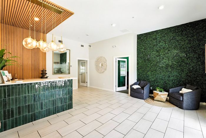 Front Desk/Clubhouse Entry