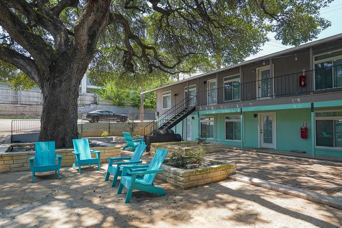Lightsey Place Exterior