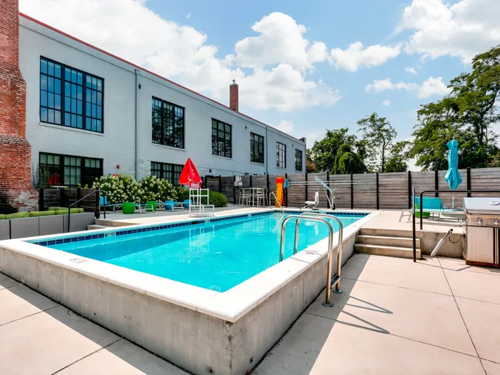 Pool Deck with Grill
