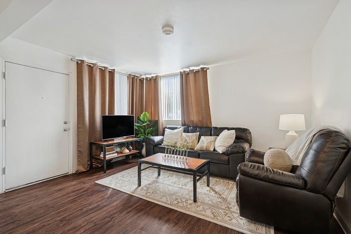 university heights apartments tucson living room