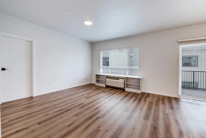 3x2 Living Room at The Preserve on Goodpasture in Eugene, Oregon