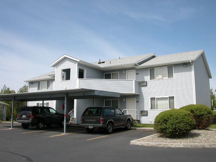 Exterior of Clark Terrace, Pullman, WA.